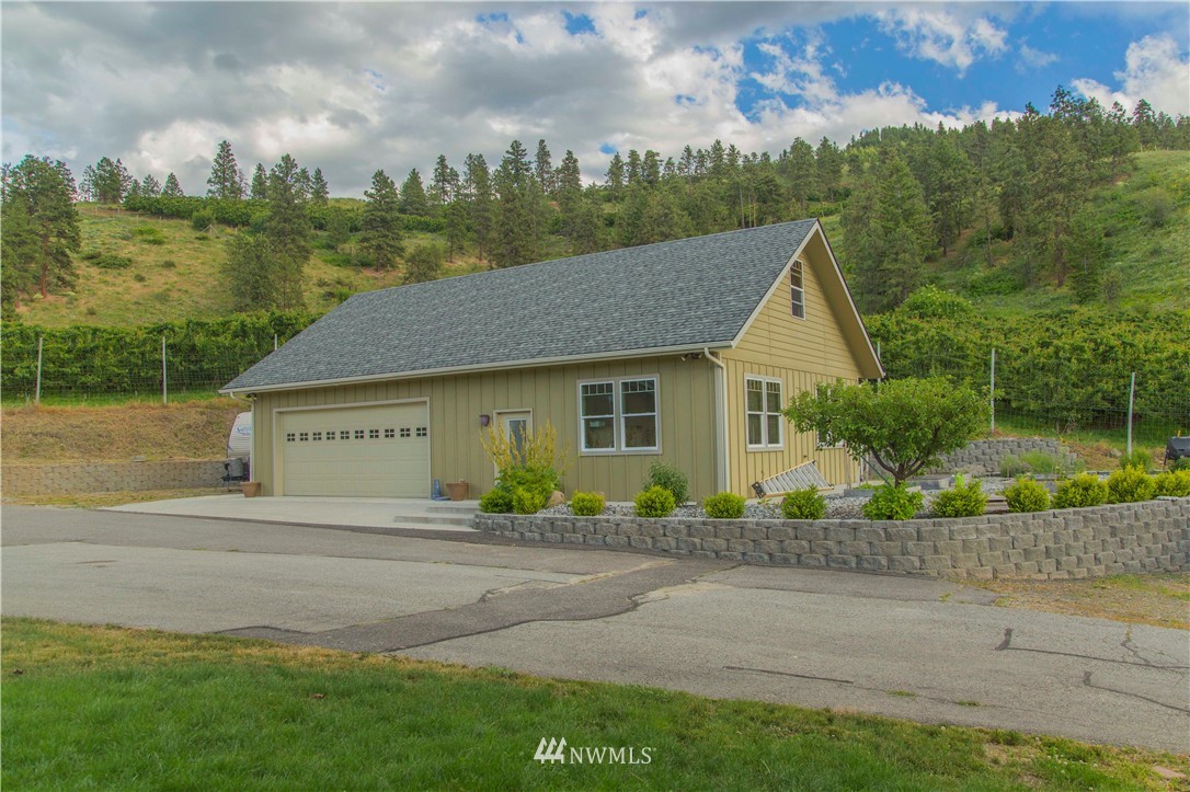 5330 Whispering Ridge Road Wenatchee, WA 98801 - Photo 24 of 25 Gallery Image 24