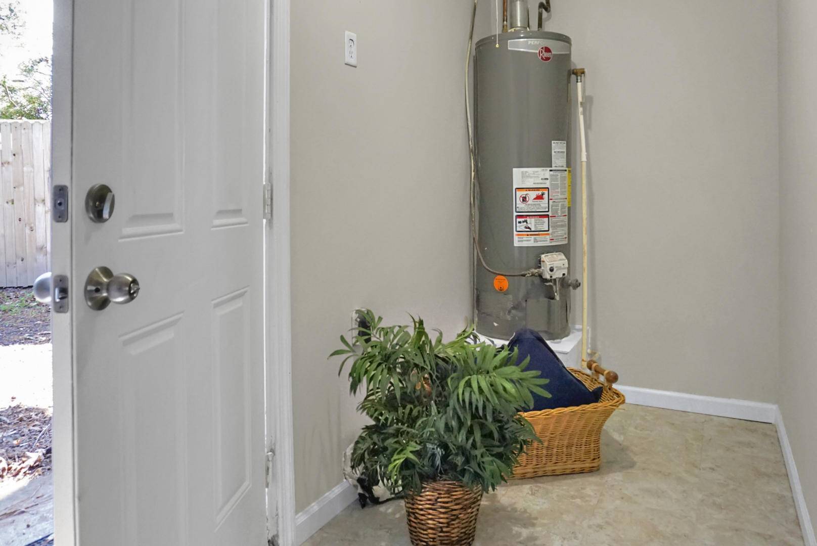 1821 Mepkin Road Charleston, SC 29407 - Photo 34 of 38 DSC05170