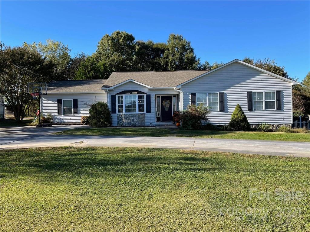 1668 Union Grove Road Lenoir, NC 28645 - Photo 1 of 37 Gallery Image 1