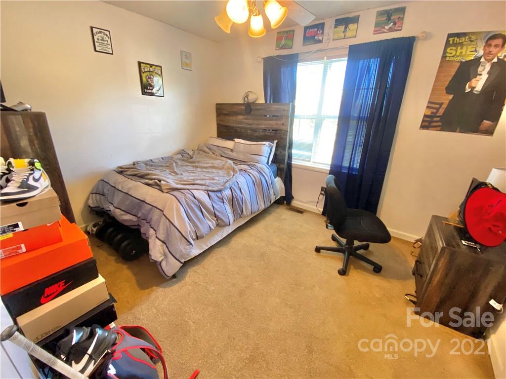 1668 Union Grove Road Lenoir, NC 28645 - Photo 17 of 37 Gallery Image 17