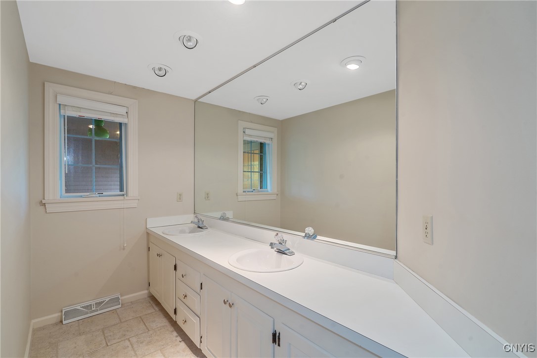 4604 Watergap Manlius, NY 13104 - Photo 32 of 50