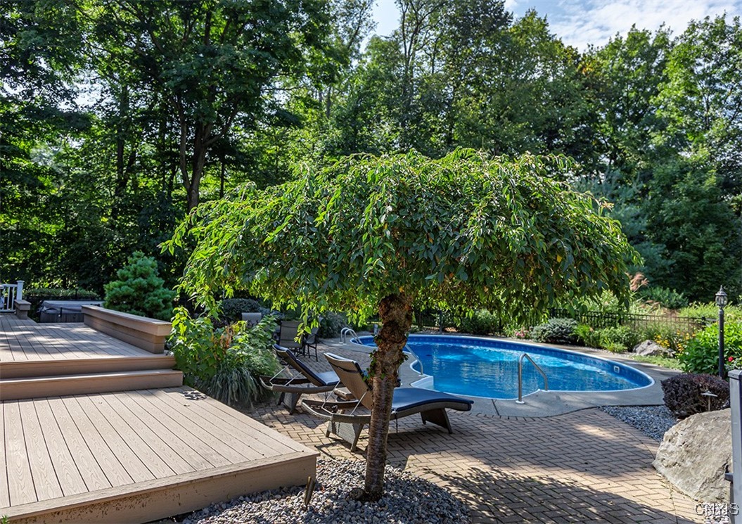 4604 Watergap Manlius, NY 13104 - Photo 8 of 50