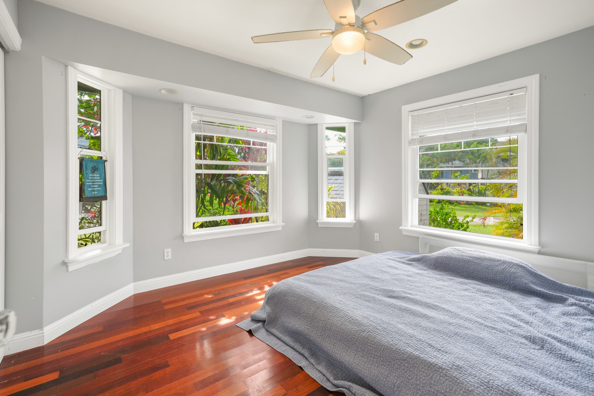 5974 Lokelani Road Kapaa, HI 96746 - Photo 12 of 24 a bedroom with a bed and a window