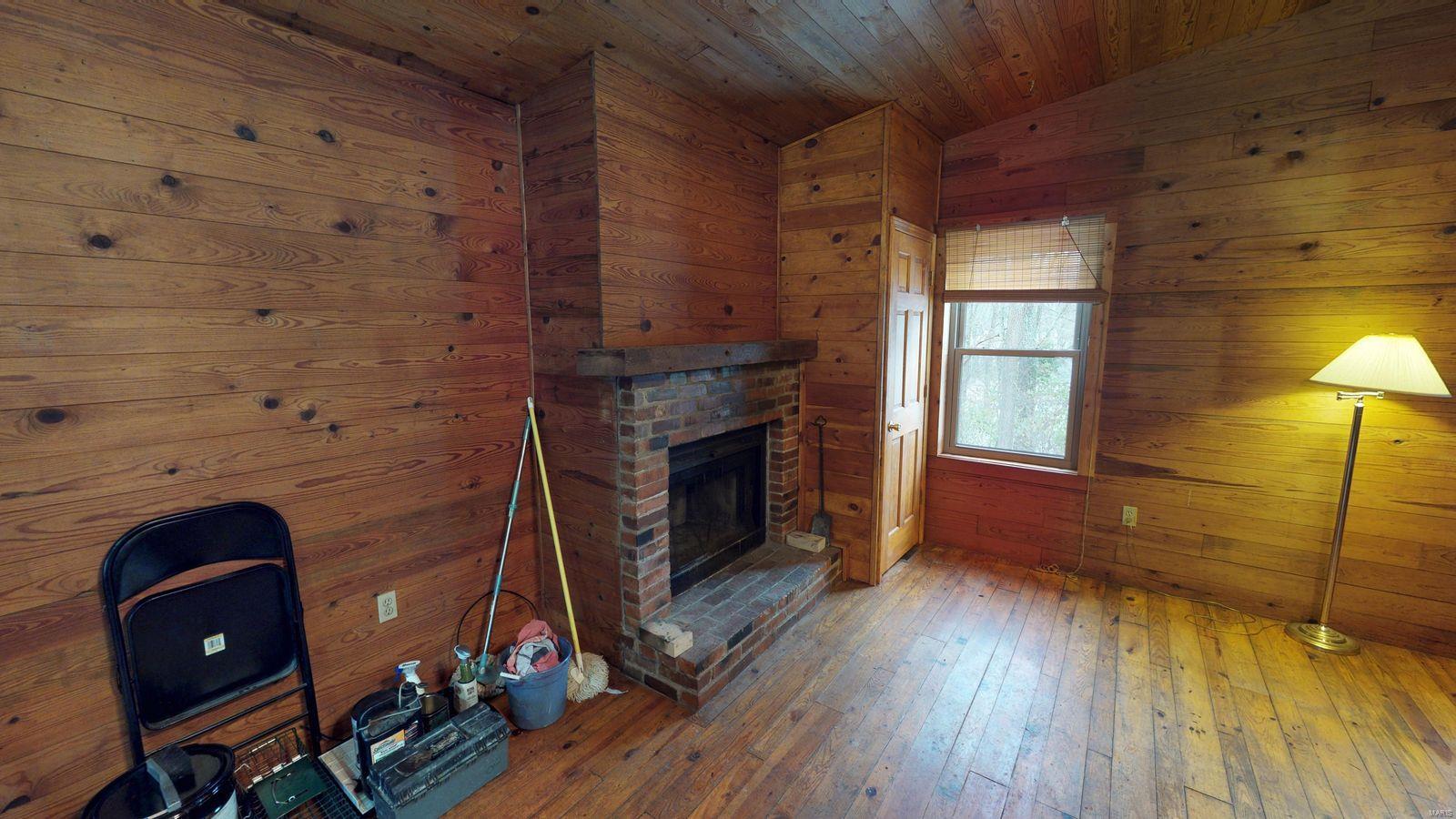 23287 Double Arch Road New Douglas, IL 62074 - Photo 8 of 21