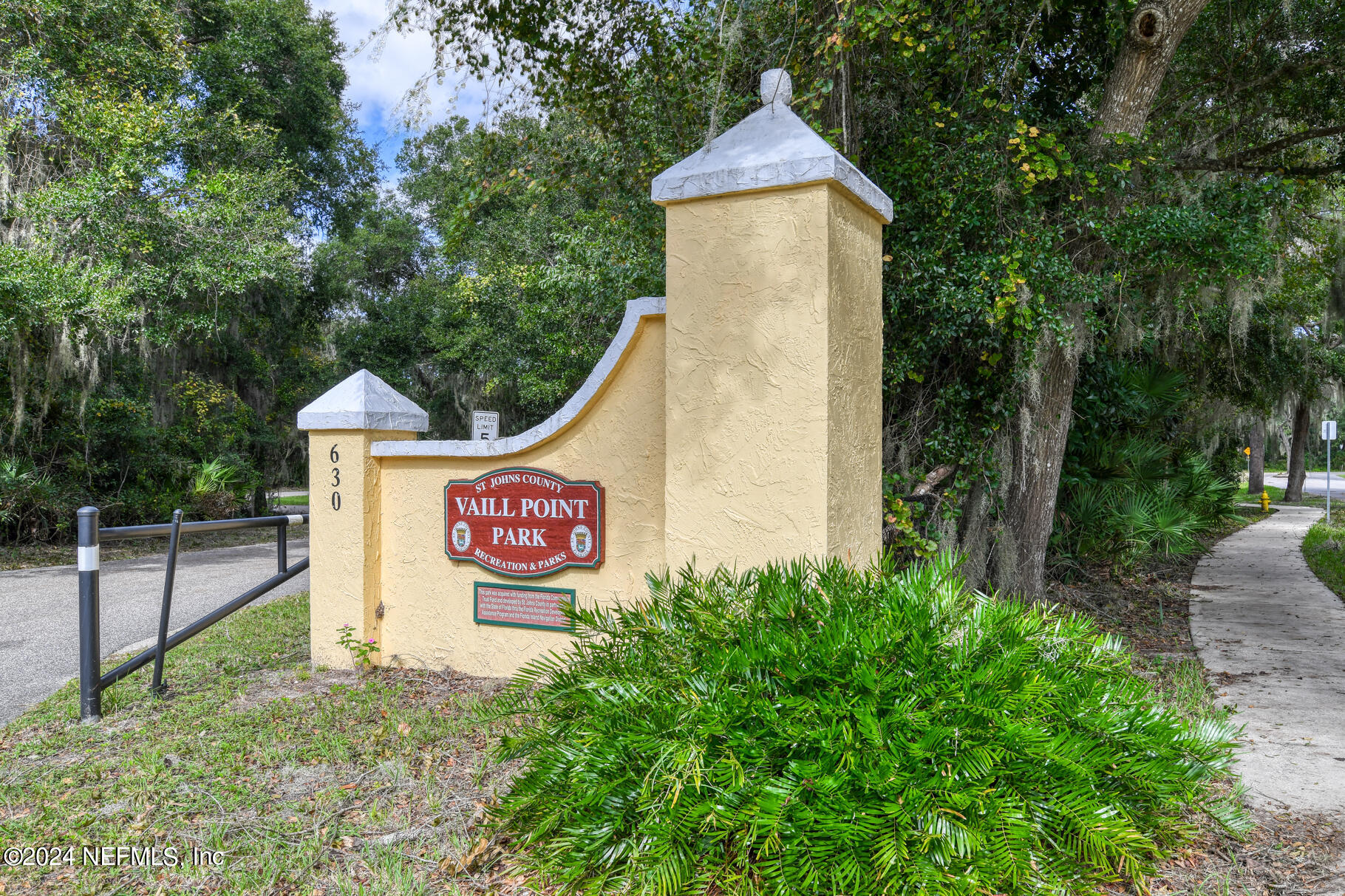 697 Standish Drive St. Augustine, FL 32086 - Photo 38 of 45 a sign that is on the side of the road