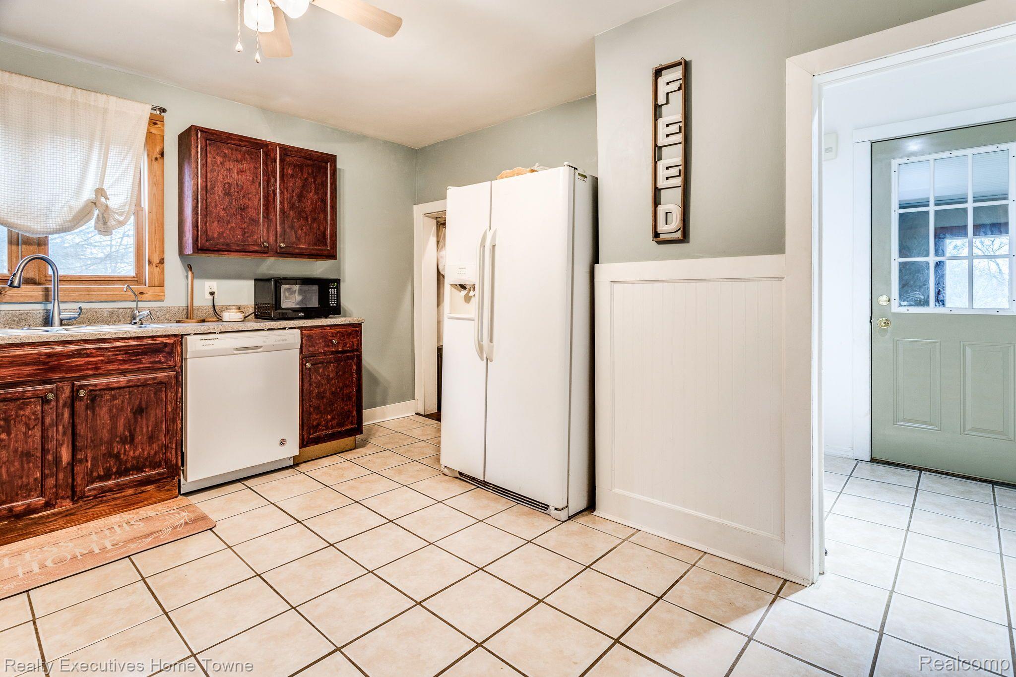 8481 Sparling Road Goodells, MI 48027 - Photo 19 of 41 Gallery Image 19
