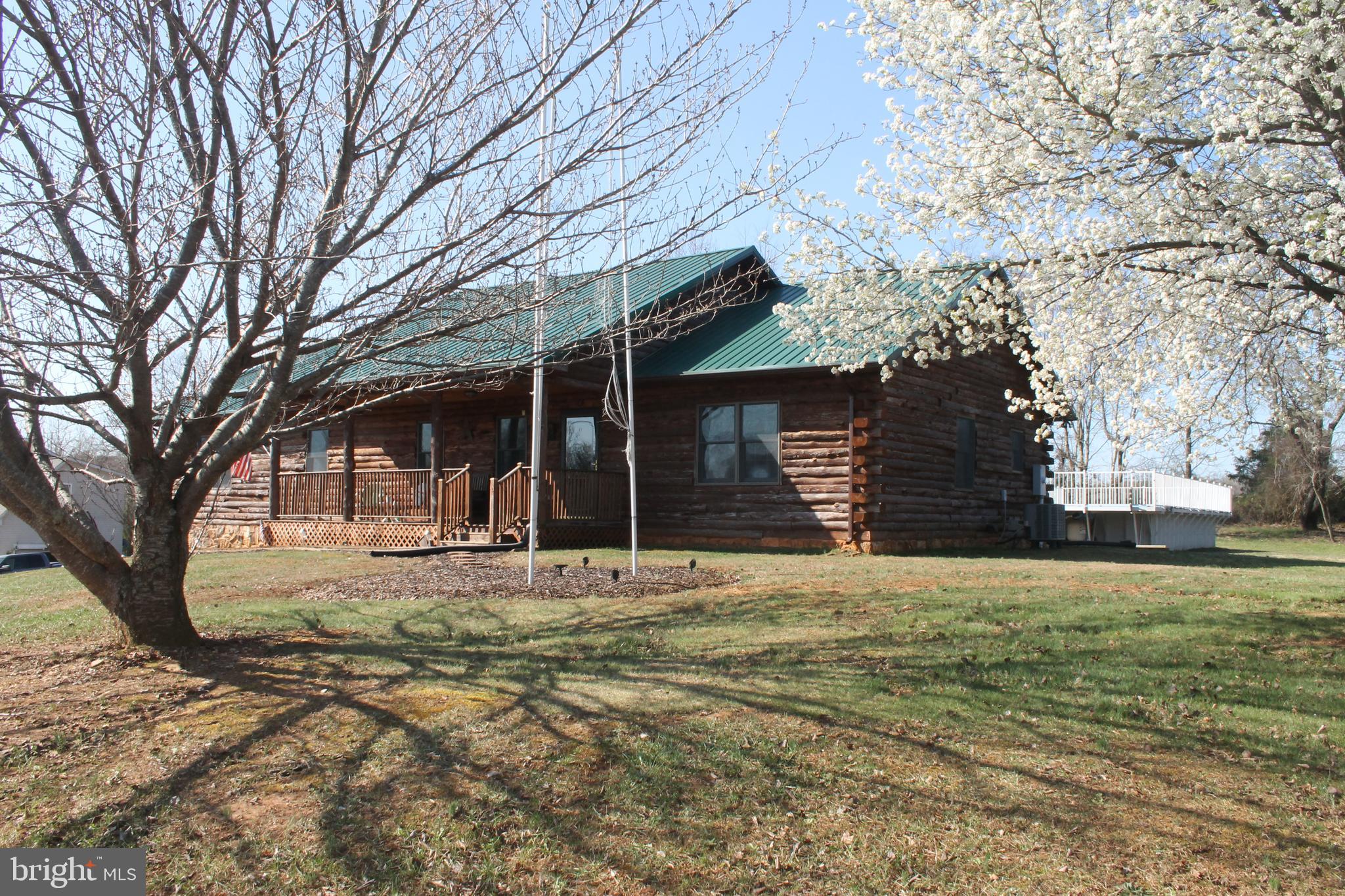 18252 South Merrimac Road Culpeper, VA 22701 - Photo 3 of 36 Log Home with front porch