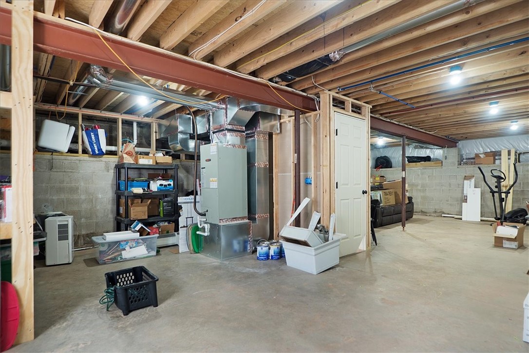 6366 County Line Road Ontario, NY 14519 - Photo 36 of 48