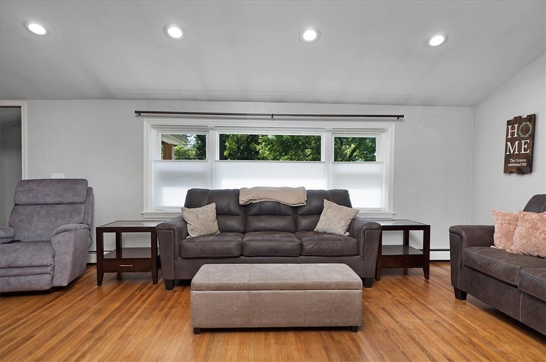 6366 County Line Road Ontario, NY 14519 - Photo 9 of 48