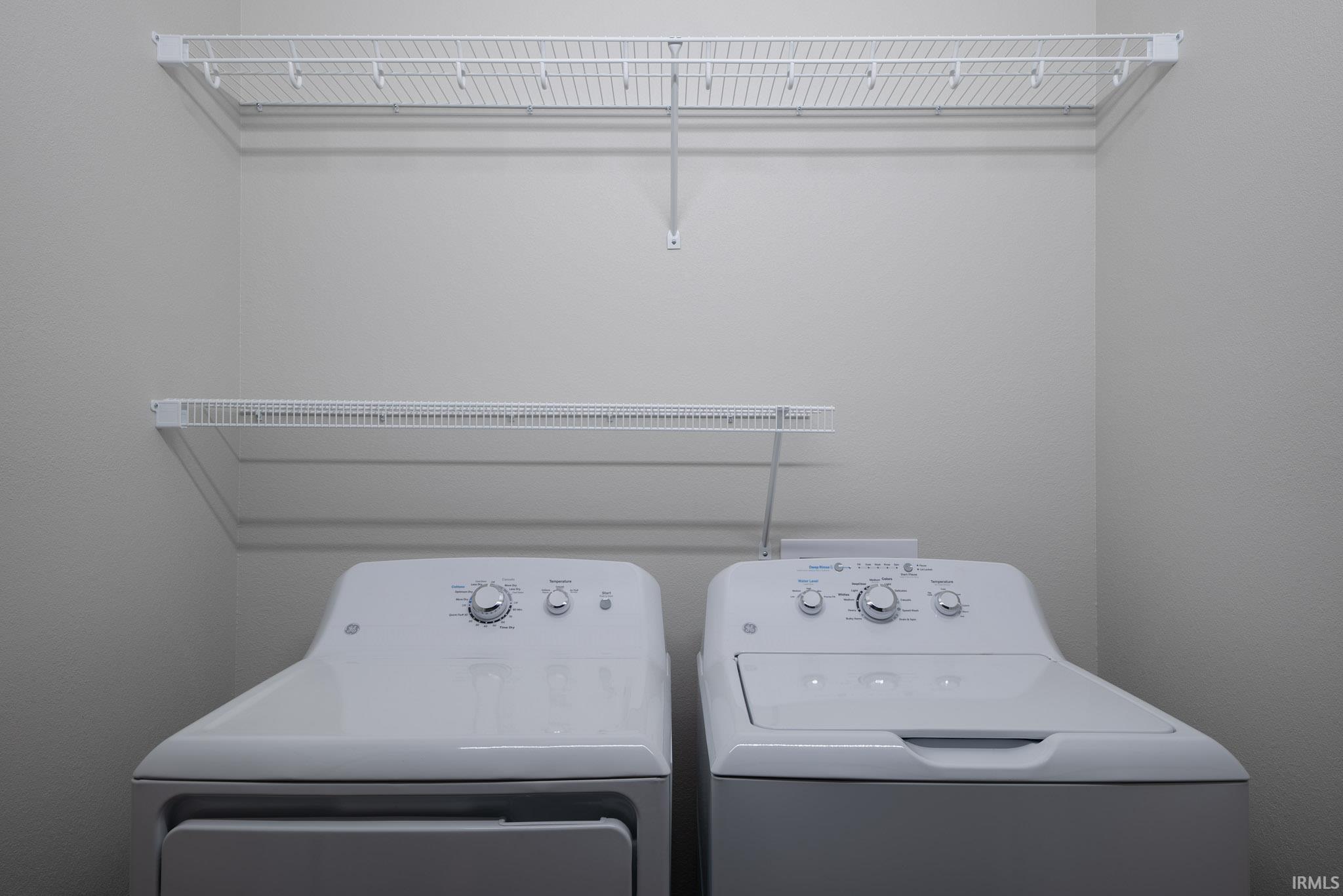 823 Hart Street, Unit B Vincennes, IN 47591 - Photo 14 of 32