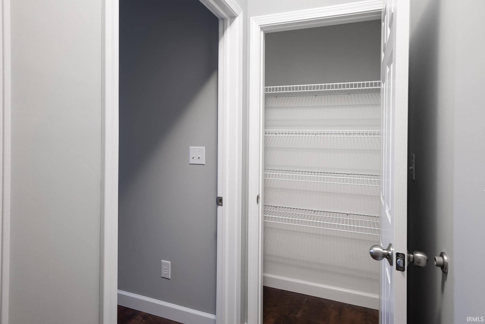 823 Hart Street, Unit B Vincennes, IN 47591 - Photo 29 of 32