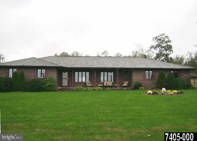 14054 Ridge Road Stewartstown, PA 17363 - Photo 1 of 36 Gallery Image 1