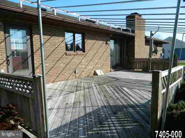 14054 Ridge Road Stewartstown, PA 17363 - Photo 6 of 36 Gallery Image 6