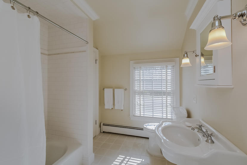57 Allwood Road Darien, CT 06820 - Photo 31 of 42 040-Bathroom-1603610-mls