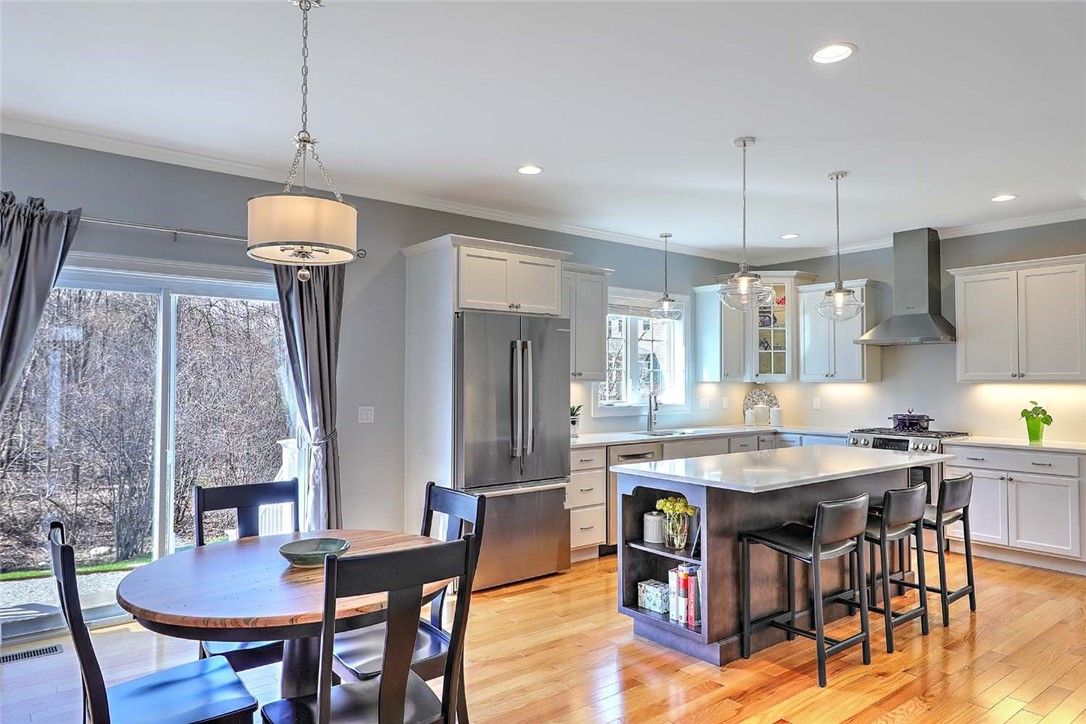 7 Kendal Court Cranston, RI 02921 - Photo 15 of 48 Kitchen and Dining Area