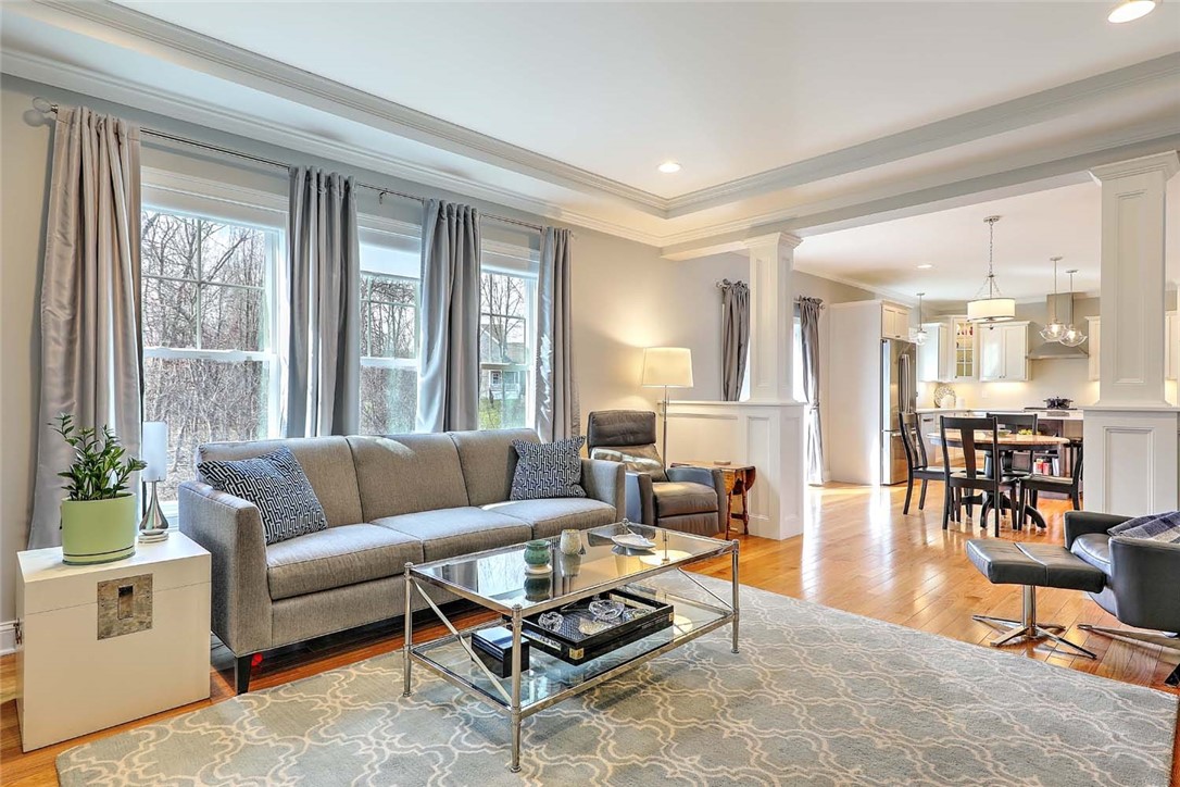 7 Kendal Court Cranston, RI 02921 - Photo 26 of 48 Family Room