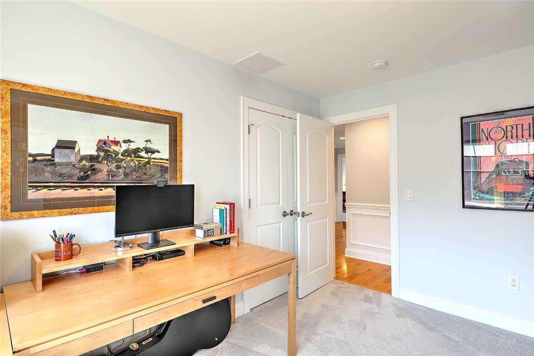 7 Kendal Court Cranston, RI 02921 - Photo 41 of 48 Bedroom 3