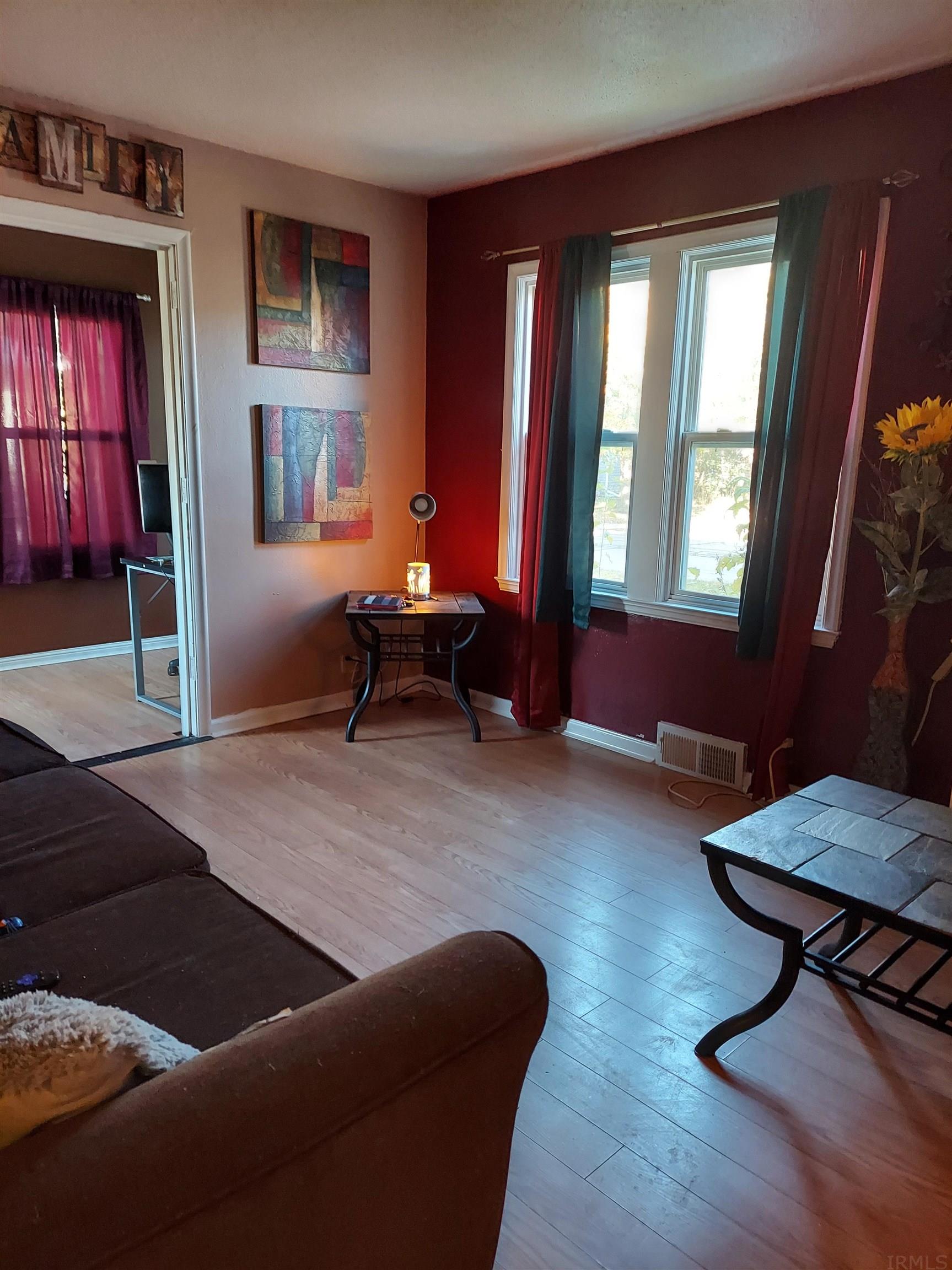 933 Walnut Street Decatur, IN 46733 - Photo 4 of 25