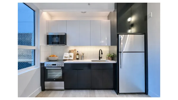 $3,000 | 1042 President Street, Unit 2D | Crown Heights