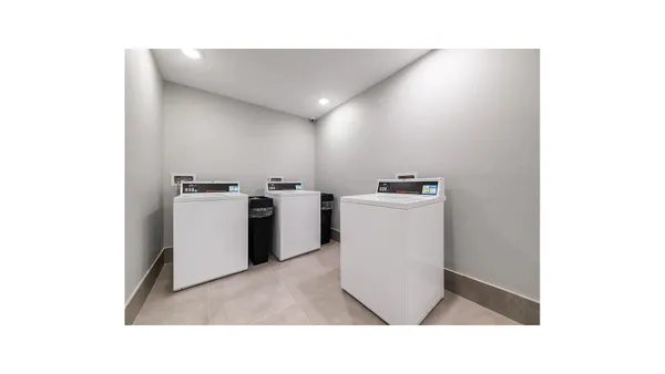 $3,000 | 1042 President Street, Unit 2D | Crown Heights