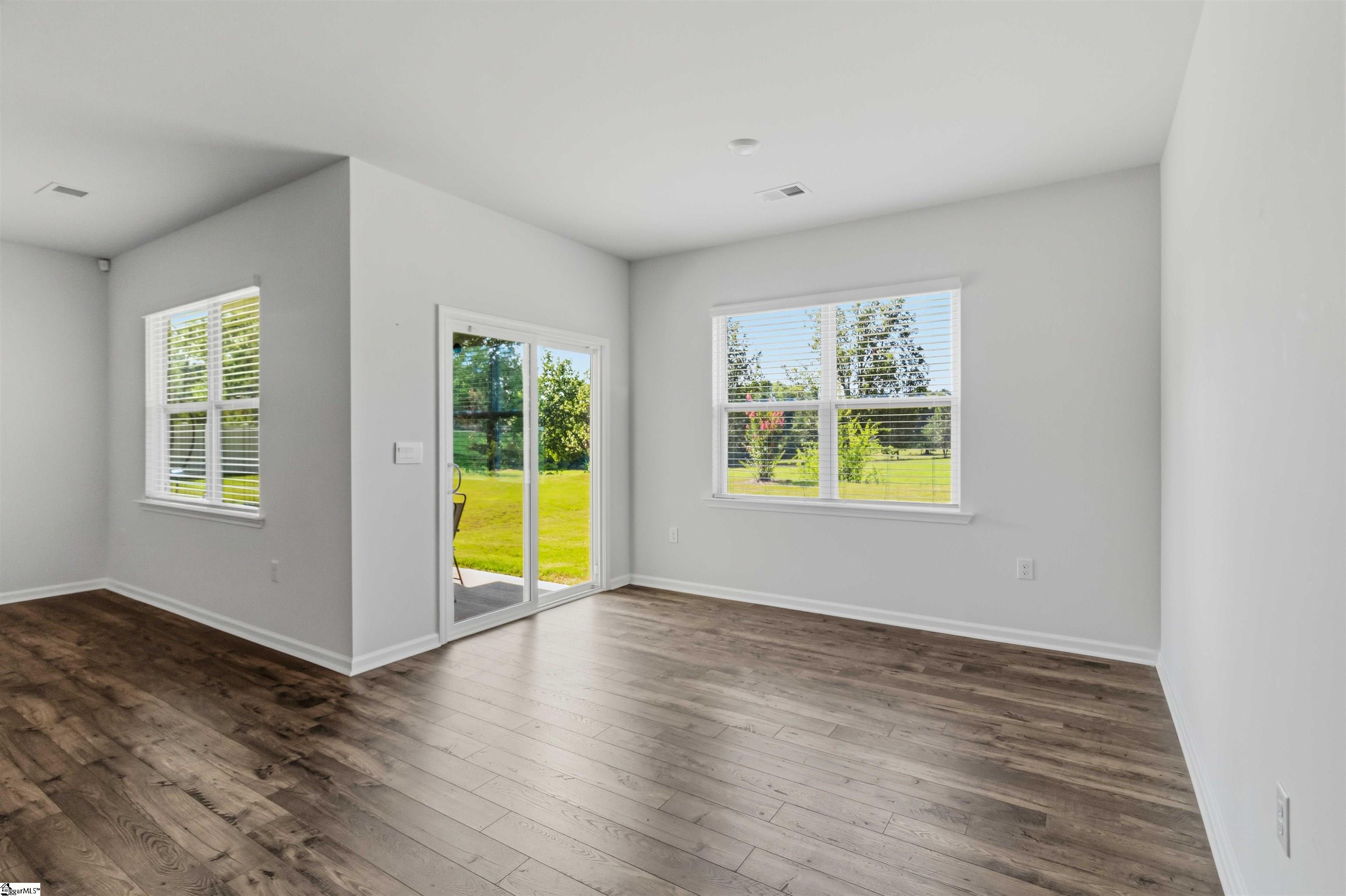 707 Bayridge Road Simpsonville, SC 29680 - Photo 6 of 23