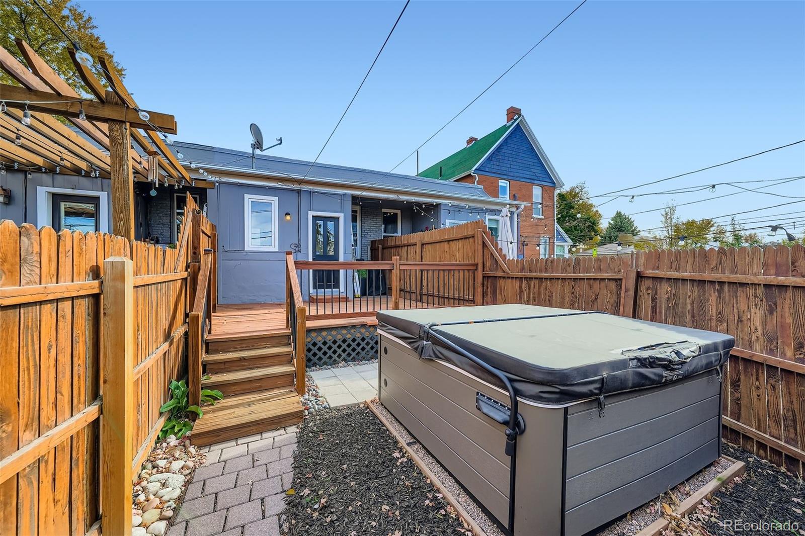 2955 Columbine Street Denver, CO 80205 - Photo 28 of 29 a view of outdoor space and deck