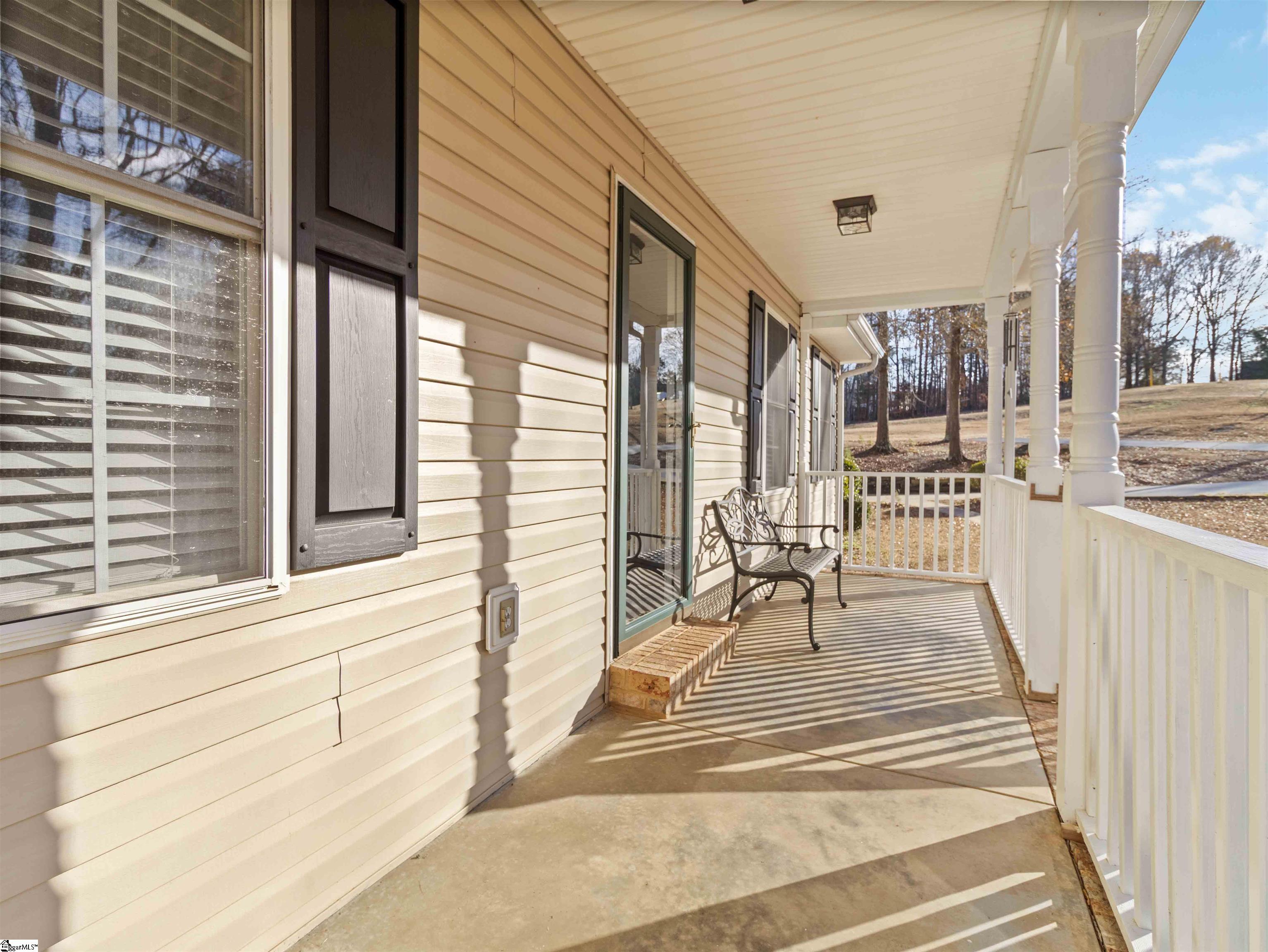 182 New Harrison Bridge Road Simpsonville, SC 29680 - Photo 4 of 50 Gallery Image 4