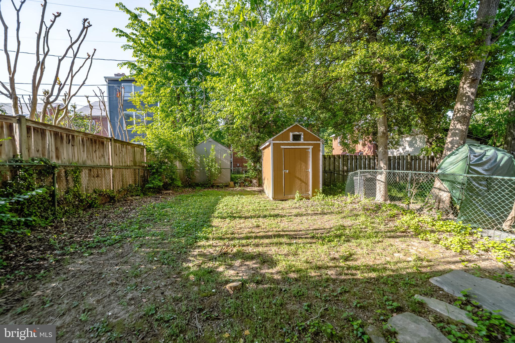 2011 20th Road North Arlington, VA 22201 - Photo 20 of 44