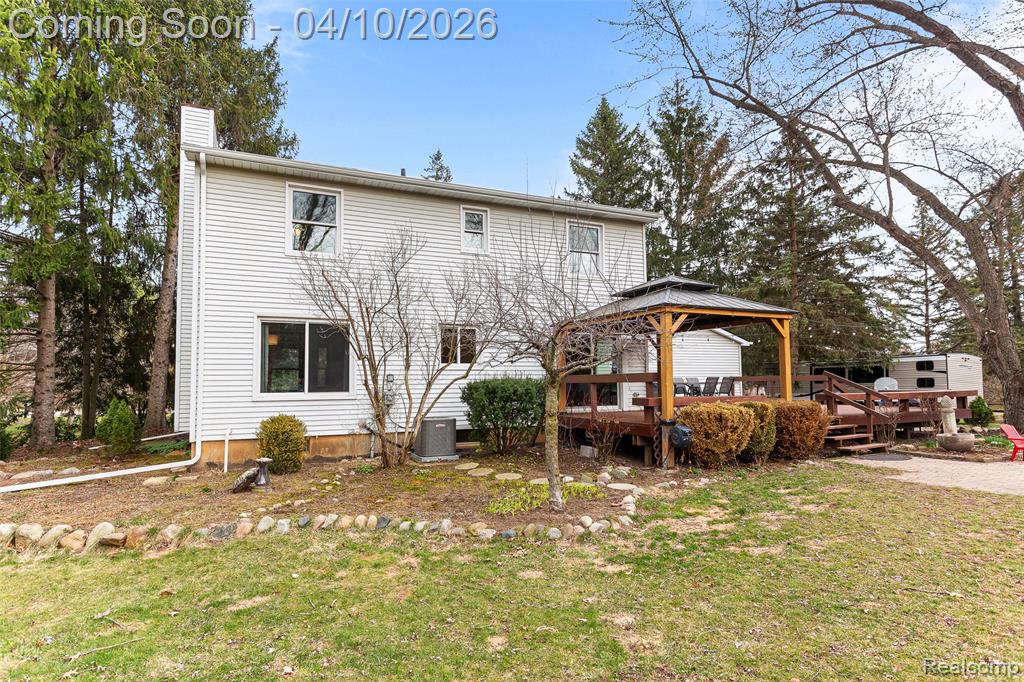 6374 Rickett Road Brighton, MI 48116 - Photo 58 of 73 Gallery Image 58