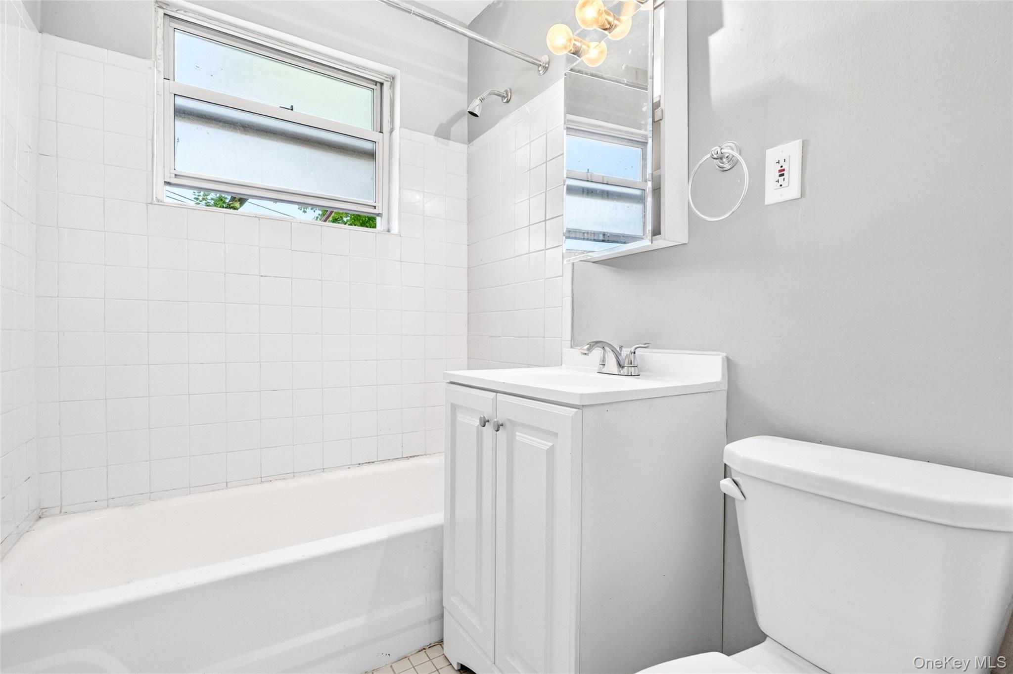 205 West Post Road, Unit 1N White Plains, NY 10606 - Photo 31 of 37