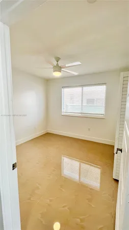$3,500 | 8235 Crespi Boulevard, Unit 4, Miami Beach, FL 33141