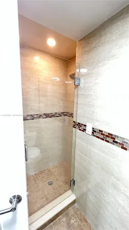 $3,500 | 8235 Crespi Boulevard, Unit 4, Miami Beach, FL 33141