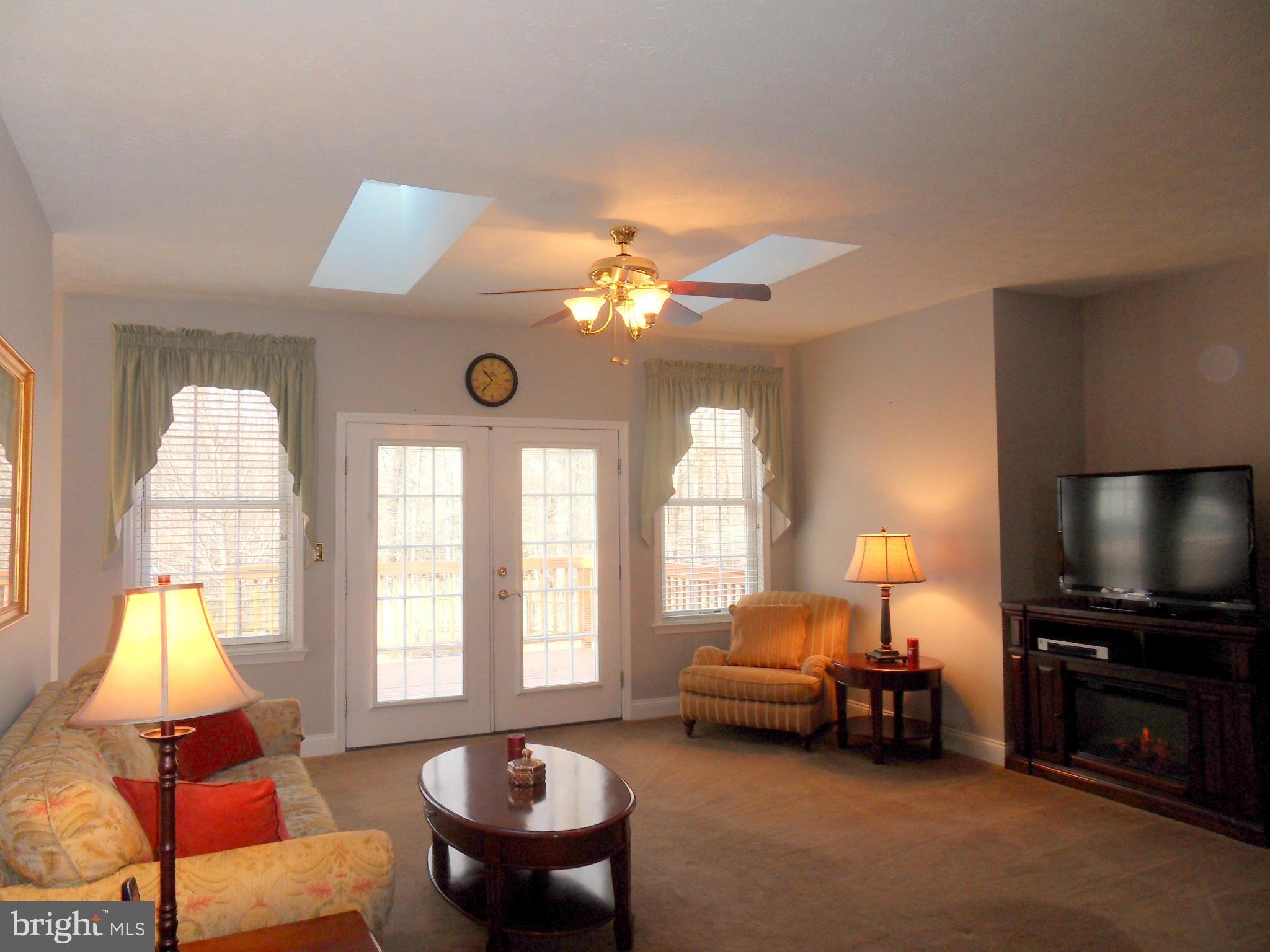 8775 Fairground Road Bel Alton, MD 20611 - Photo 4 of 30 Family Room