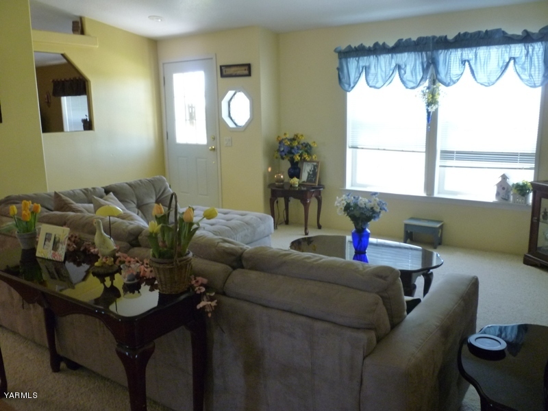 1411 Independence Road Outlook, WA 98938 - Photo 3 of 18 a living room with furniture and a large window