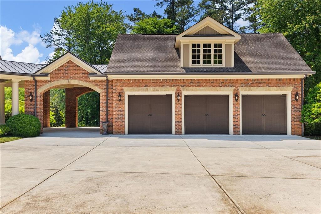 972 Acworth Due West Road Northwest Kennesaw, GA 30152 - Photo 15 of 175