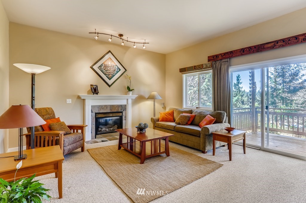5729 148th Street Southwest Edmonds, WA 98026 - Photo 13 of 30 Gallery Image 13