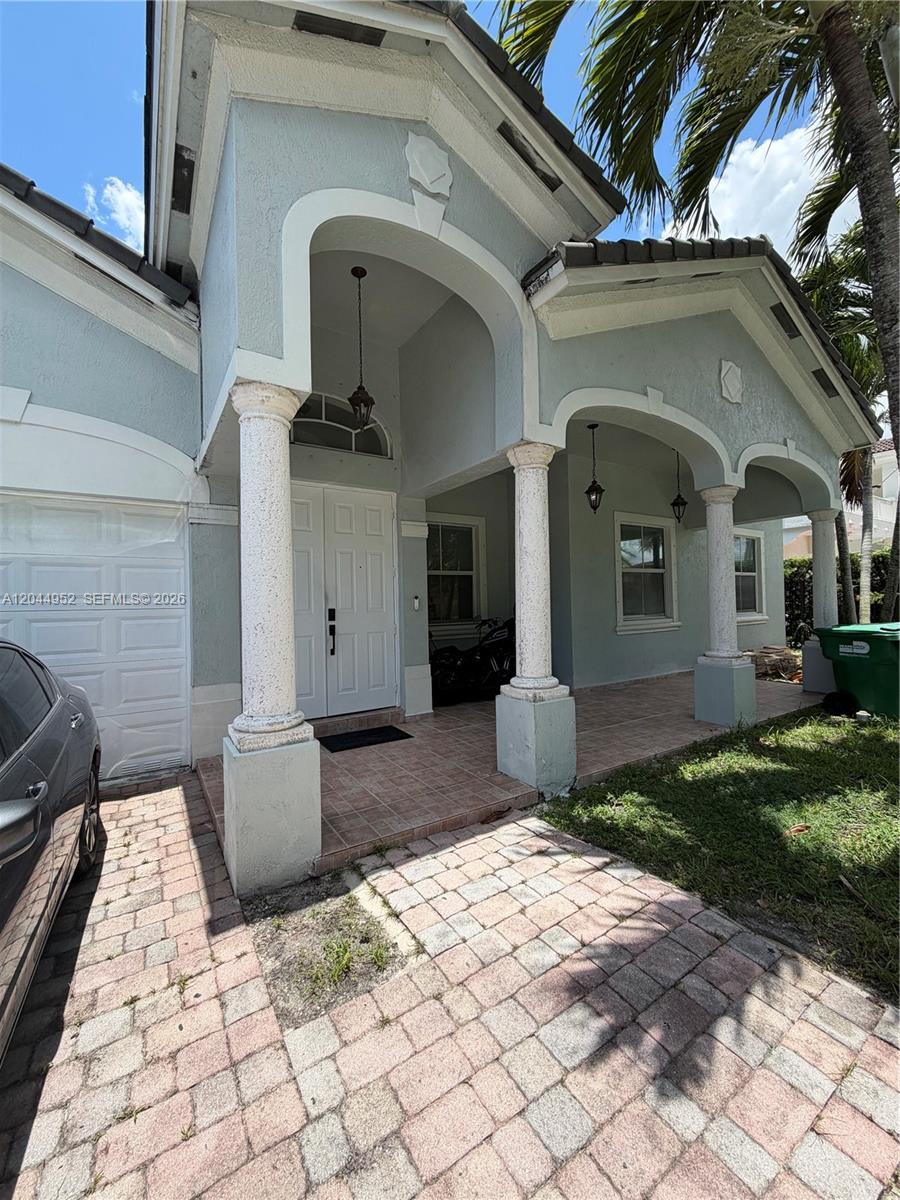 8208 Southwest 166th Place Miami, FL 33193 - Photo 2 of 37
