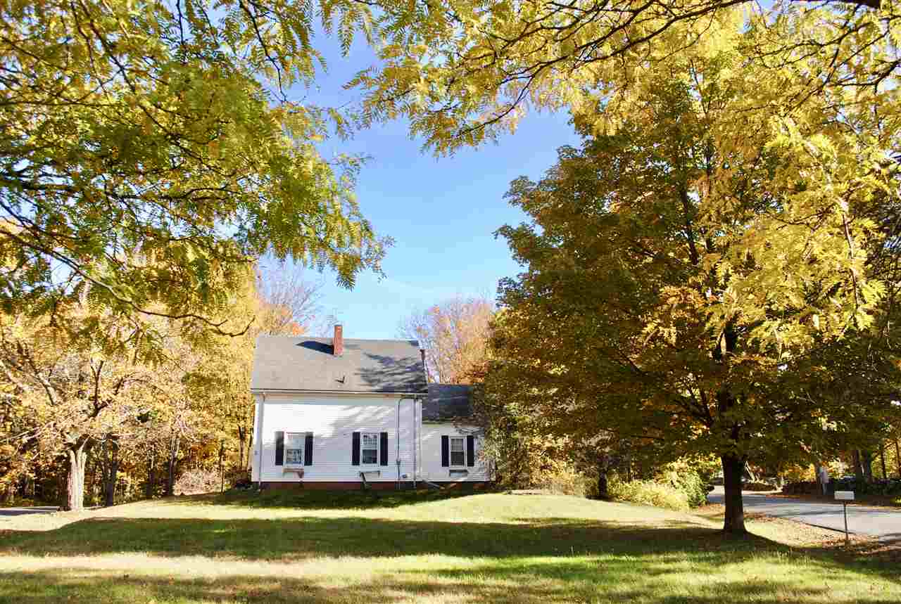 3 Stage Road Atkinson, NH 03811 - Photo 1 of 25 Gallery Image 1