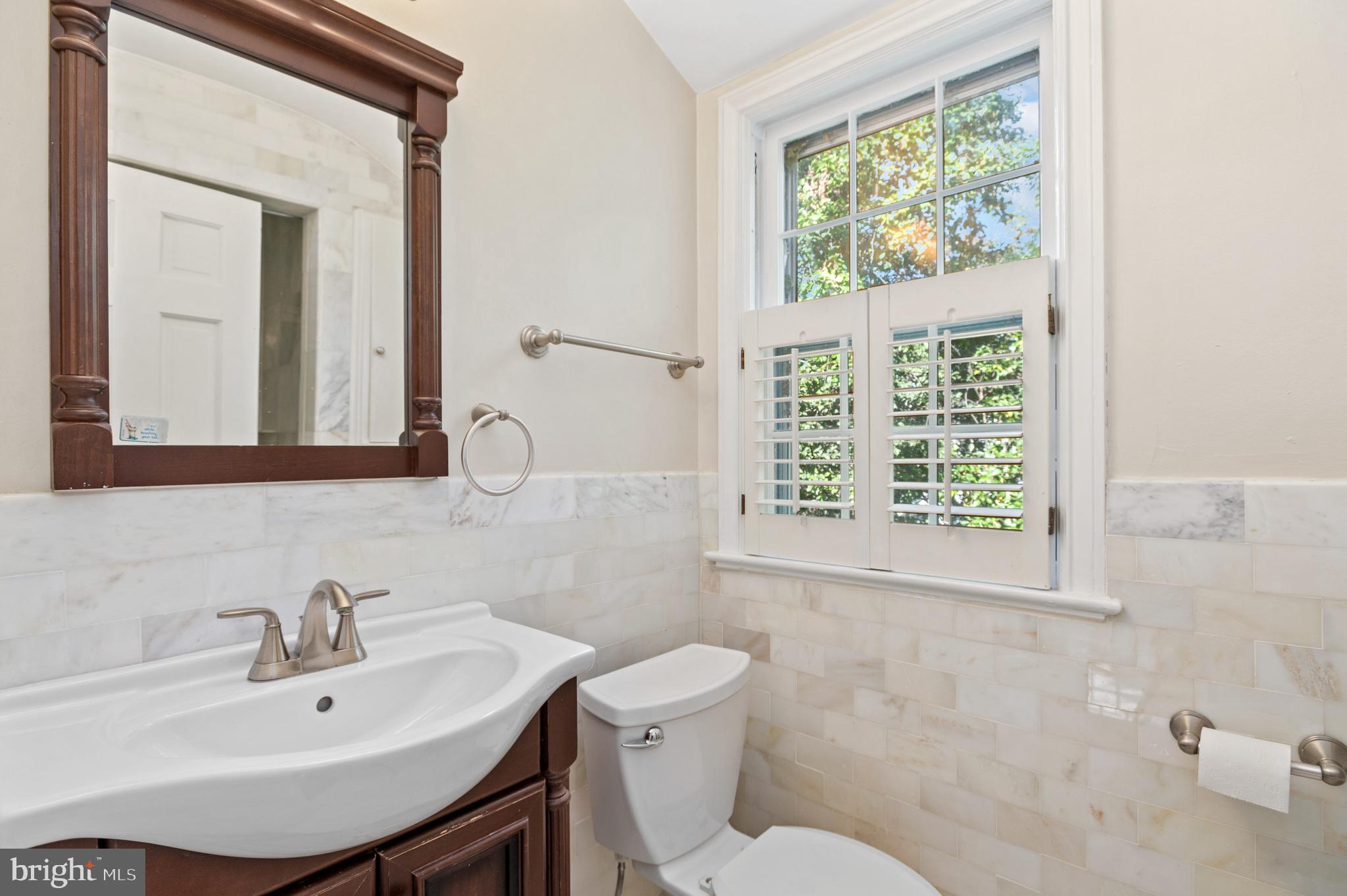 4849 Rodman Street Northwest Washington, DC 20016 - Photo 22 of 30 Full Bathroom