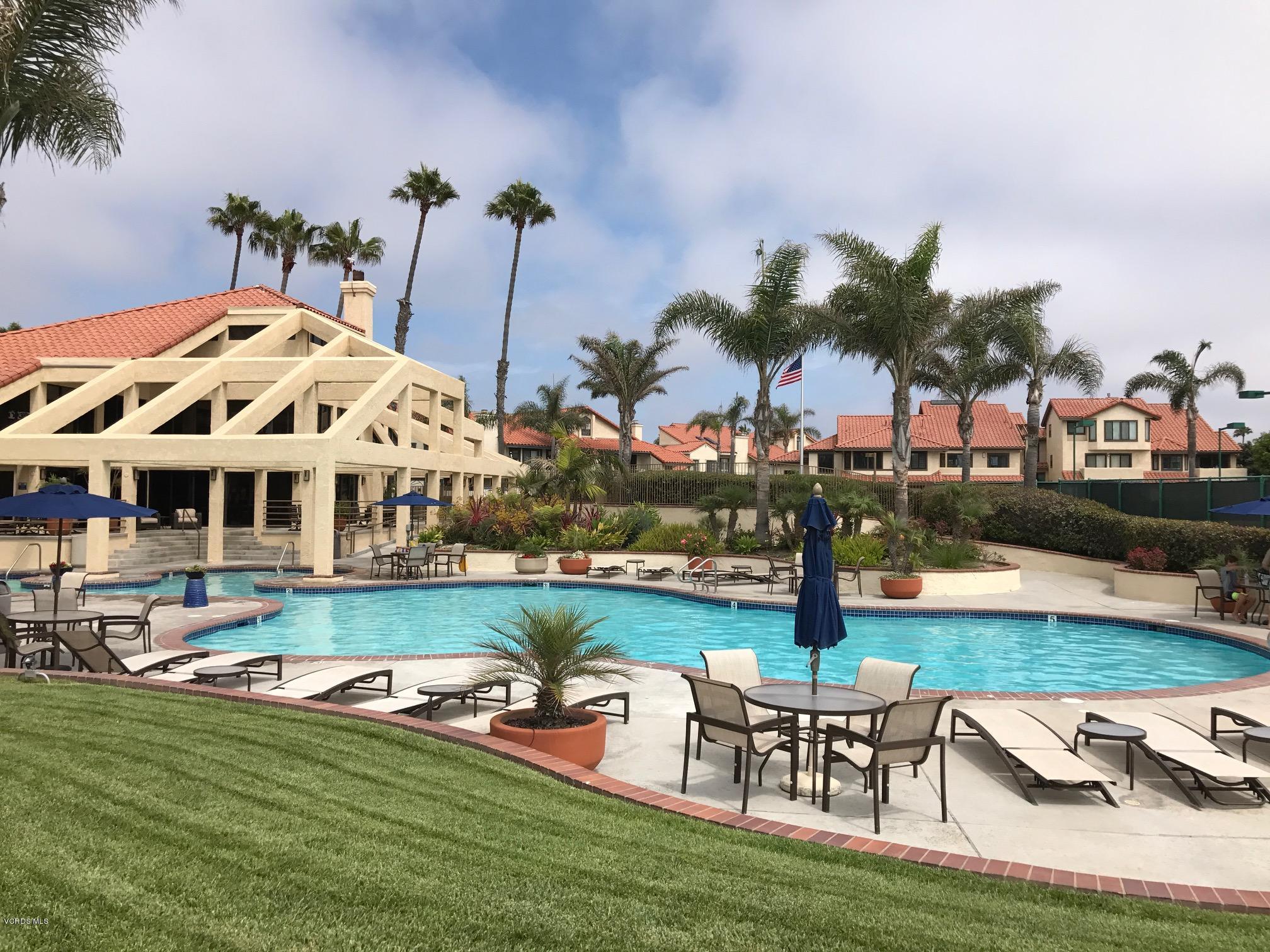 2202 Vina Del Mar Oxnard, CA 93035 - Photo 2 of 22 New Pool