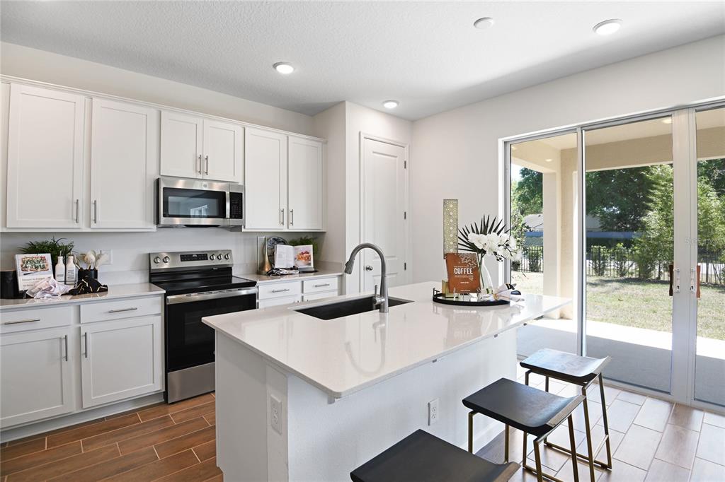 14510 Banks Court Parrish, FL 34219 - Photo 6 of 21