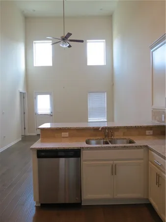 $2,250 | 2304 South Lakeline Boulevard, Unit 432, Cedar Park, TX 78613