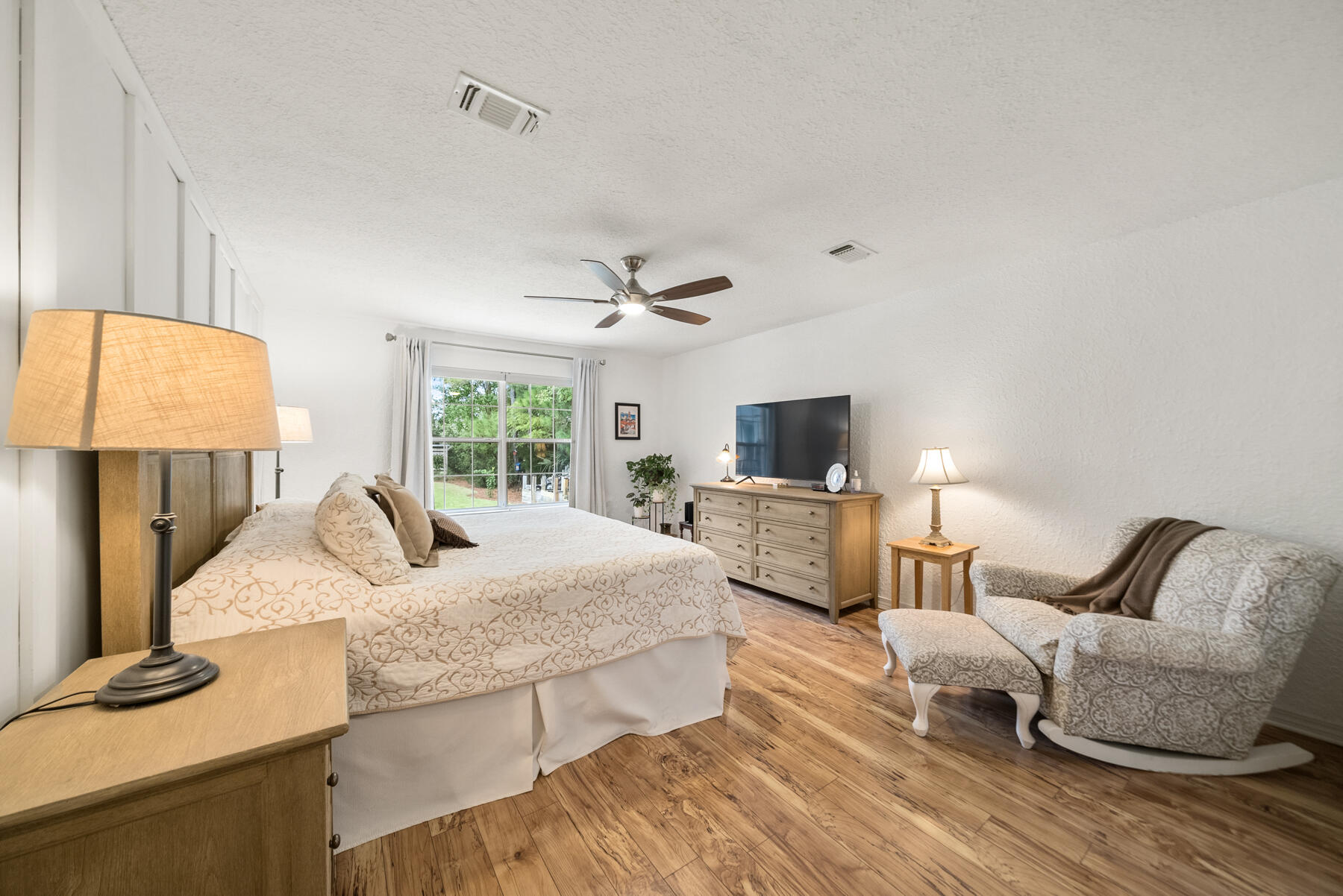130 Shipwreck Road Santa Rosa Beach, FL 32459 - Photo 19 of 76 a living room with furniture and a flat screen tv