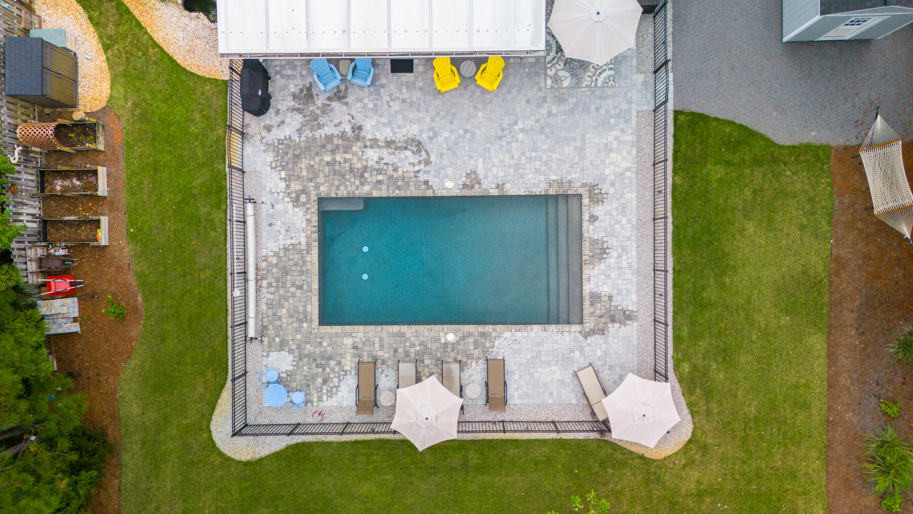 130 Shipwreck Road Santa Rosa Beach, FL 32459 - Photo 37 of 76 a bathroom with a sink and bathtub