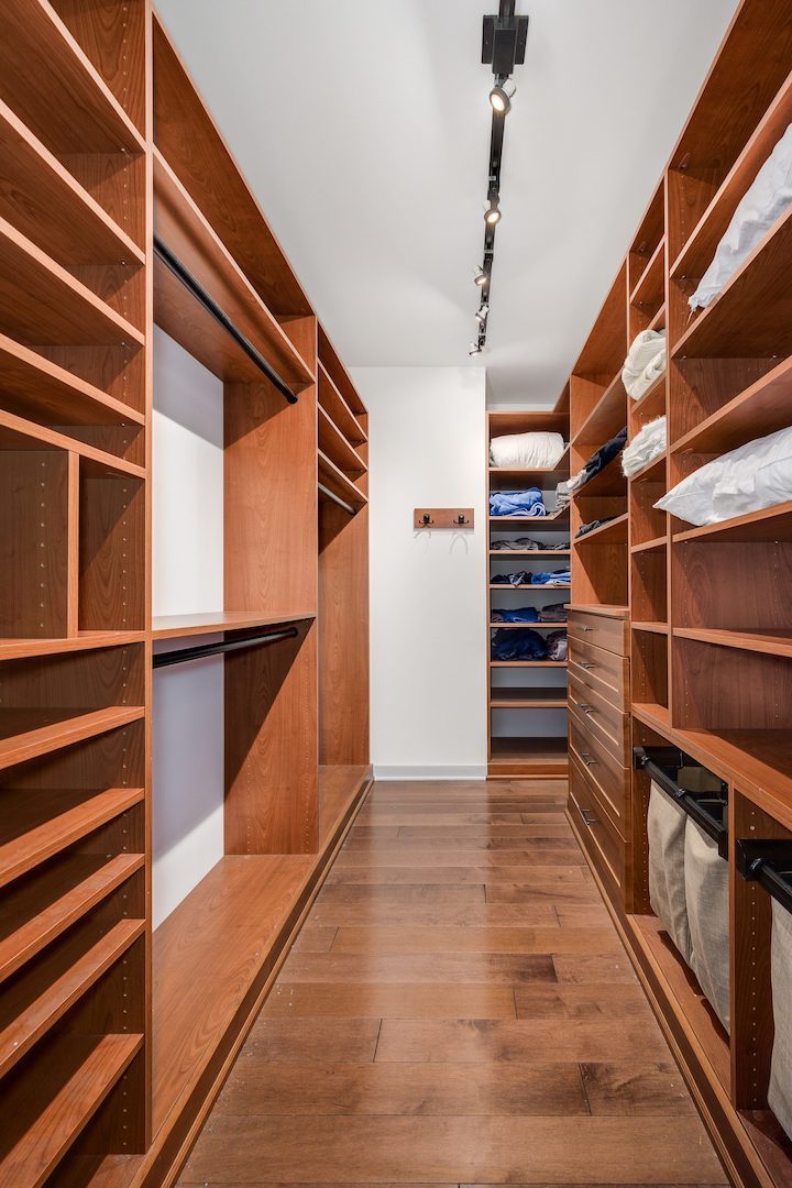 501 North Clinton Street, Unit 903 Chicago, IL 60654 - Photo 27 of 55
