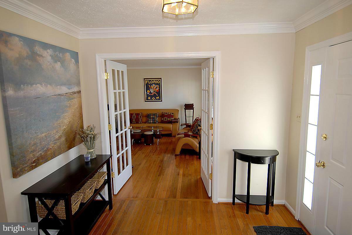 7609 Croydon Place Manassas, VA 20109 - Photo 3 of 30 Interior (General)