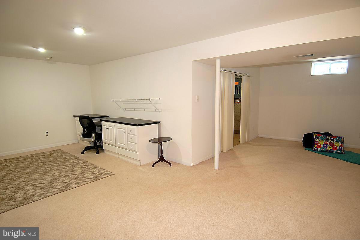 7609 Croydon Place Manassas, VA 20109 - Photo 28 of 30 Interior (General)