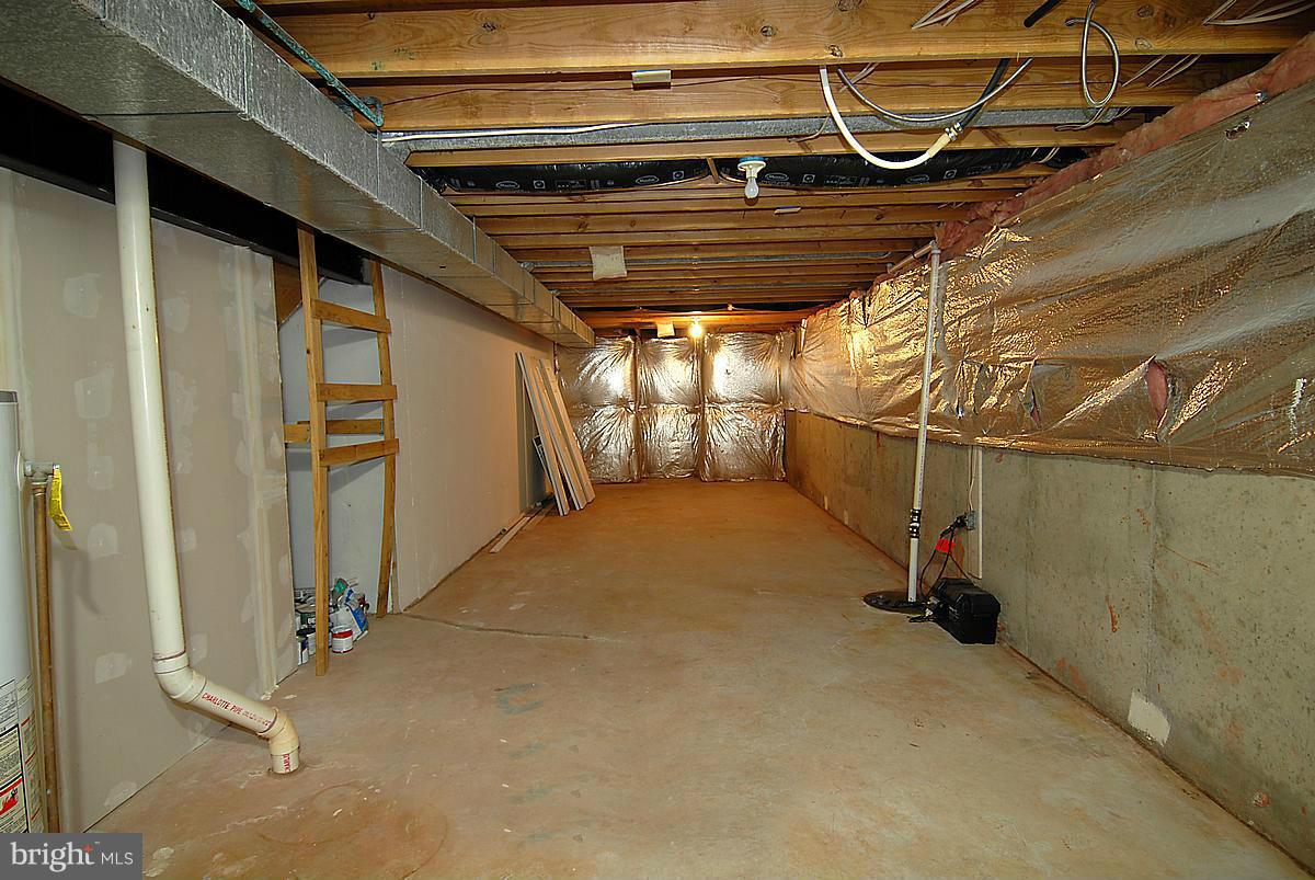7609 Croydon Place Manassas, VA 20109 - Photo 29 of 30 Basement
