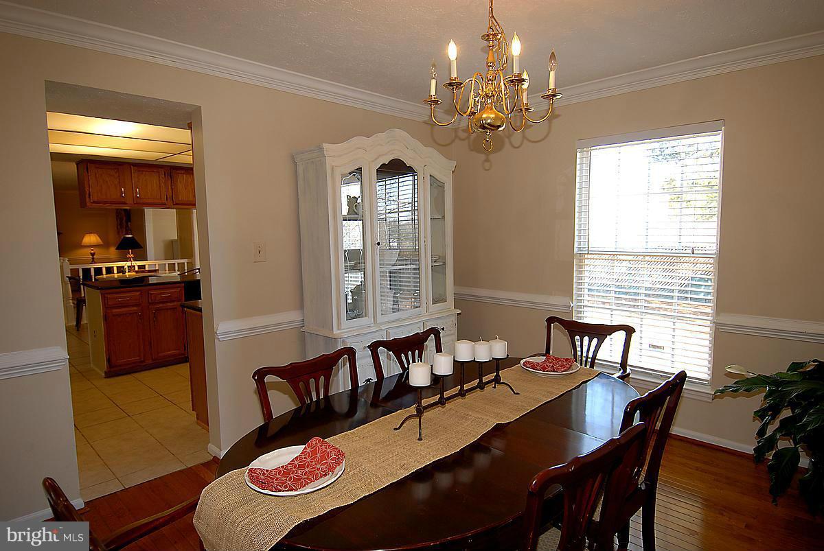7609 Croydon Place Manassas, VA 20109 - Photo 7 of 30 Dining Room