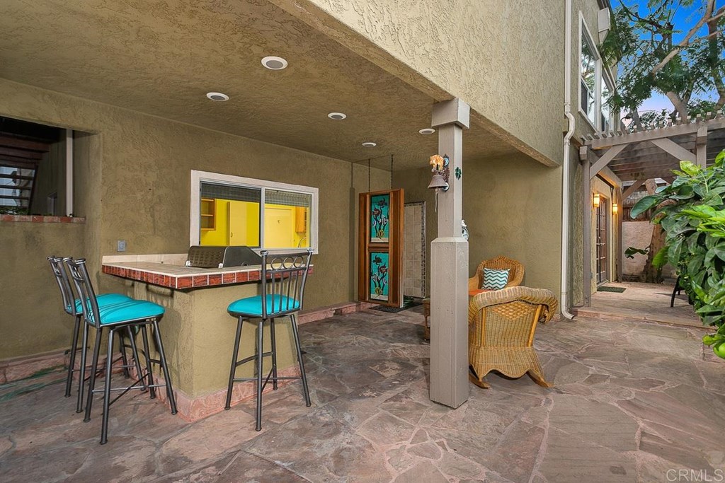 240 Pacific Avenue Carlsbad, CA 92008 - Photo 25 of 27